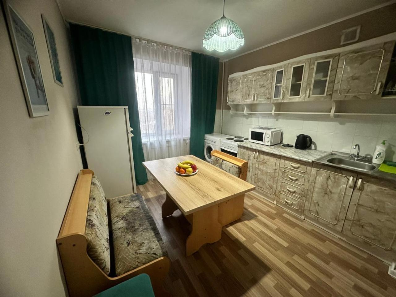 Lux Home На Берегу Ульбы Uszty-Kamenogorszk Kültér fotó